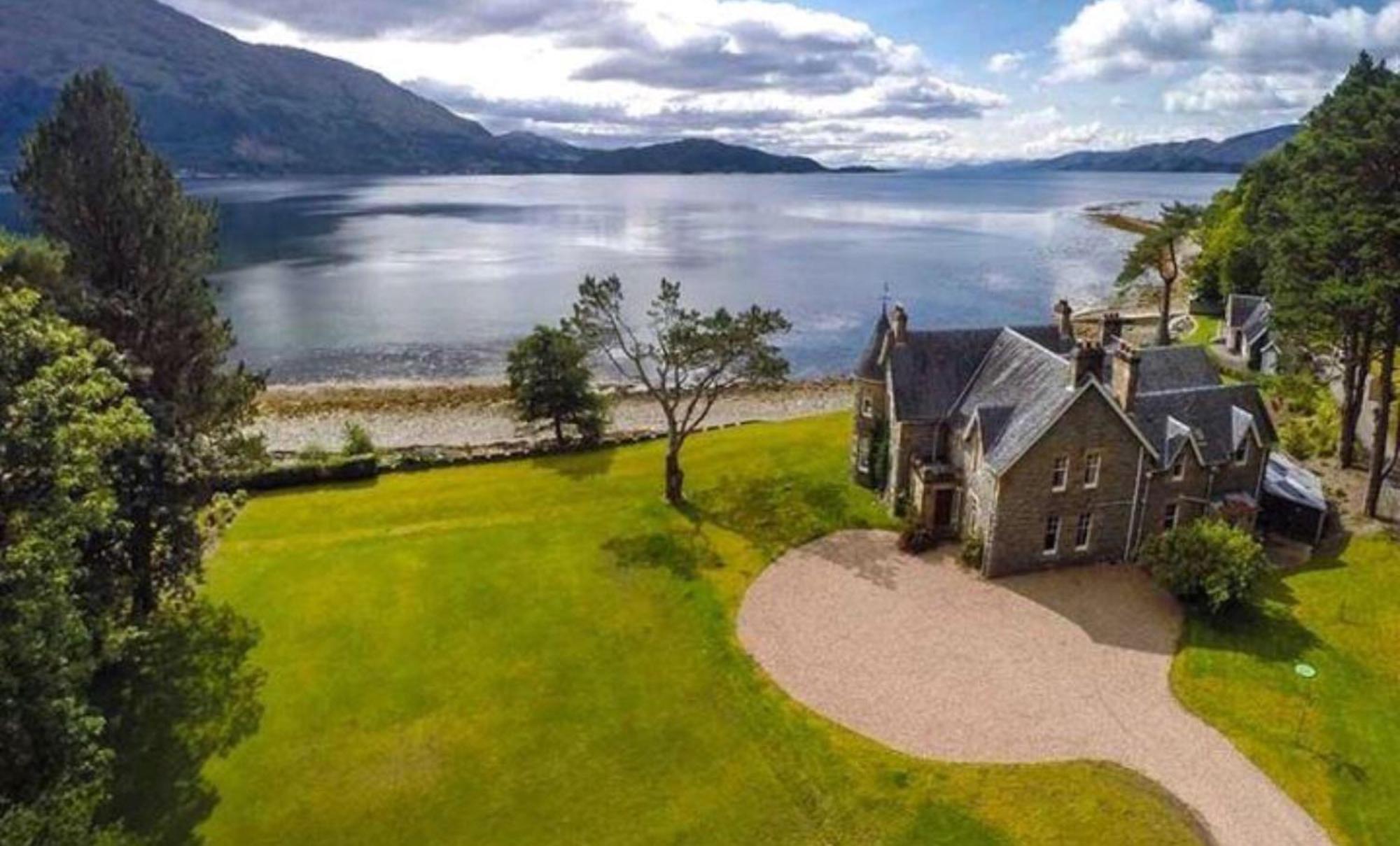 Ardrhu House Fort William - Serviced Luxury Scots Baronial Country House Exterior photo